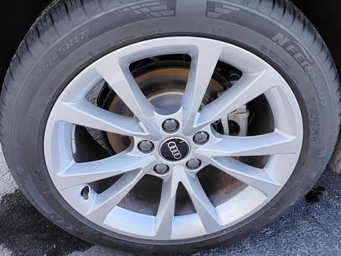 Certified 2025 Audi A3 2.0T Premium image 11