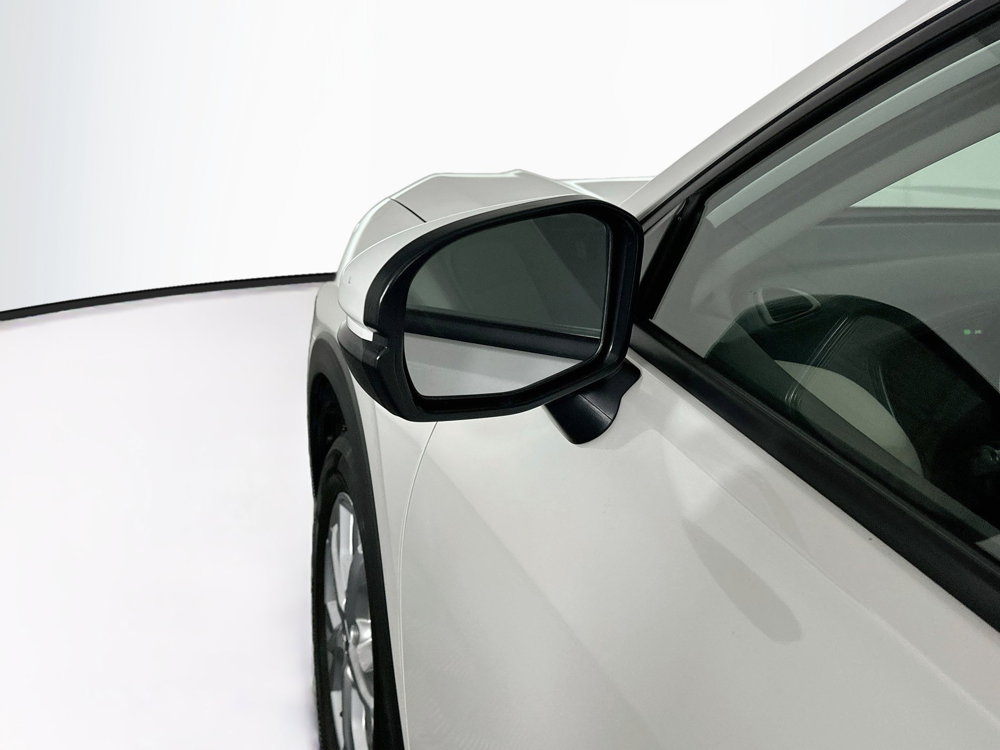 Used 2024 Honda HR-V LX image 16