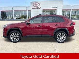 Used 2022 Toyota RAV4 Limited w/ Limited Grade Weather Package AWD/4WD video 2