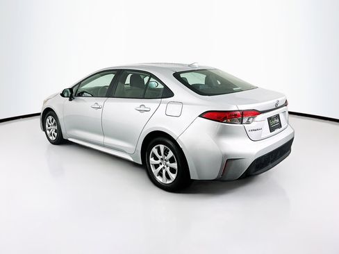 Used 2024 Toyota Corolla LE image 5