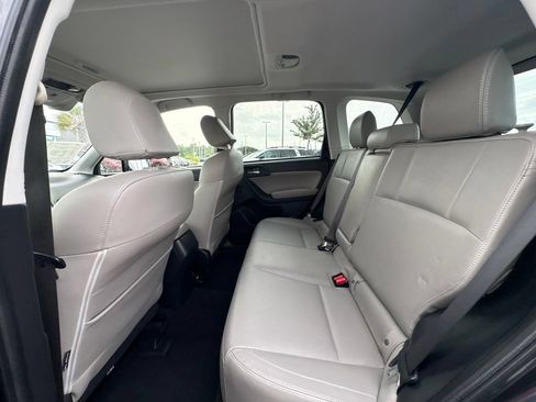 Used 2018 Subaru Forester 2.5i Limited AWD/4WD image 17