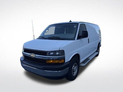 Certified 2023 Chevrolet Express 2500 w/ Driver Convenience Package image 3