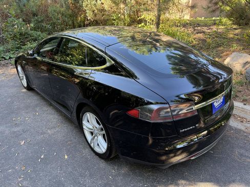 Used 2015 Tesla Model S 85D AWD/4WD image 11