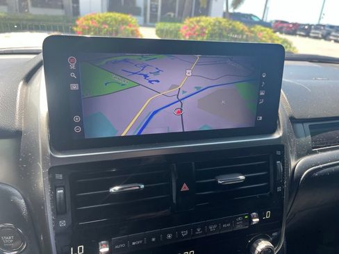 Used 2022 Lexus GX 460 Premium w/ Accessory Package AWD/4WD image 14