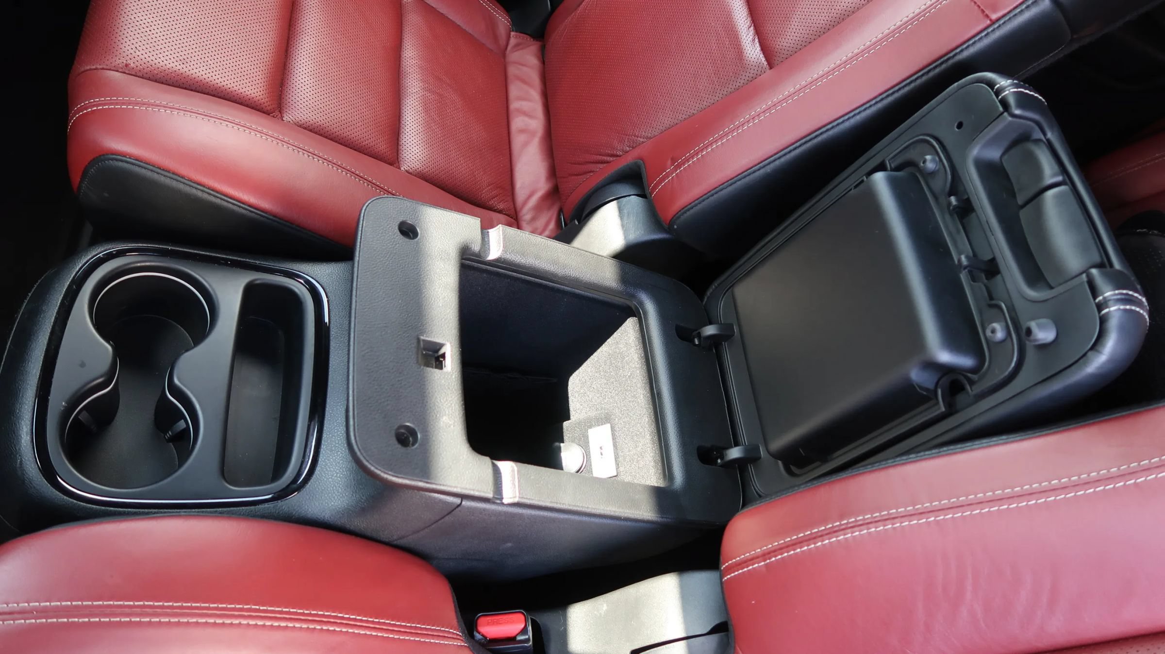 Used 2023 Dodge Durango SRT AWD/4WD image 46