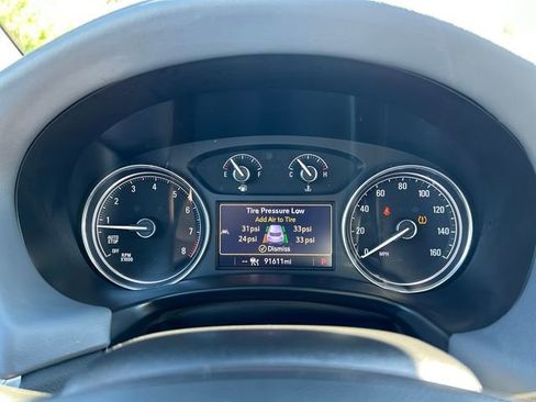 Used 2022 Buick Enclave Essence w/ Experience Buick Package image 26