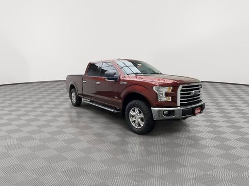 Used 2016 Ford F150 XLT w/ Equipment Group 302A Luxury AWD/4WD image 34