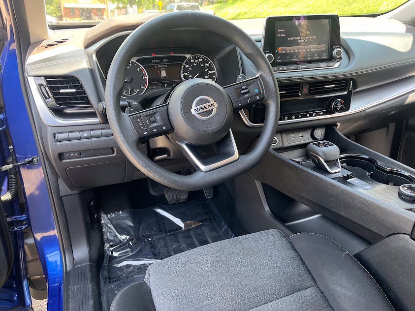 Used 2021 Nissan Rogue SV AWD/4WD image 10