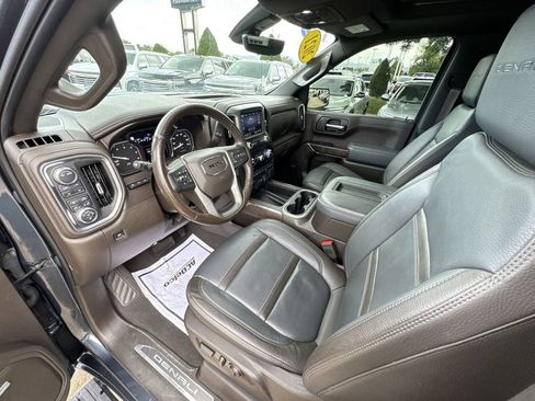 Used 2021 GMC Sierra 1500 Denali w/ Denali Ultimate Package AWD/4WD image 39