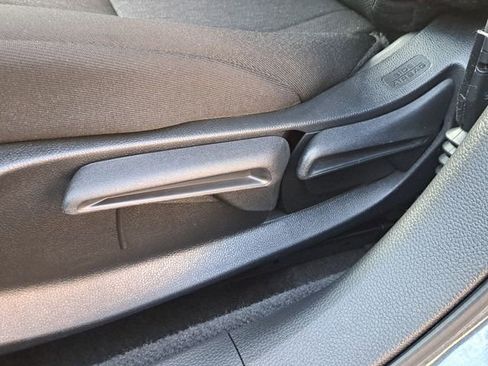 Used 2023 Honda Accord LX image 19