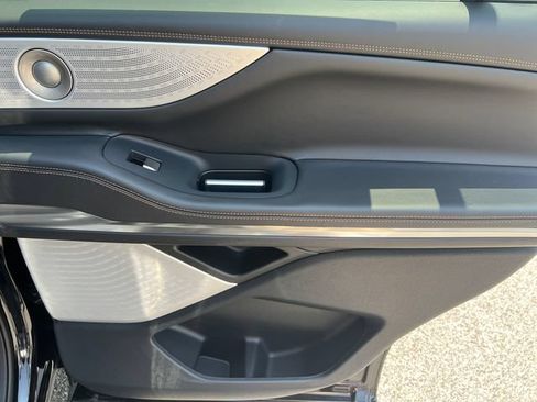 New 2026 Lincoln Navigator Black Label AWD/4WD image 19
