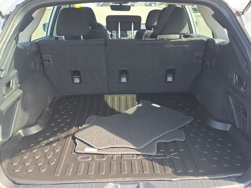 Certified 2023 Subaru Outback 2.5i image 4
