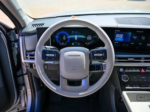 New 2026 Hyundai Santa Fe SE image 12