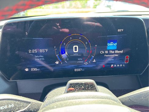 Used 2024 Chevrolet Traverse RS FWD image 10