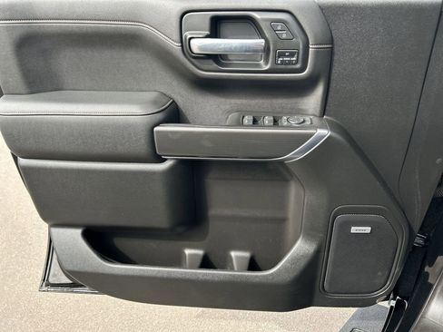 Used 2021 GMC Sierra 1500 AT4 w/ AT4 Premium Package AWD/4WD image 23