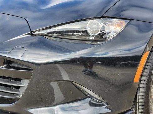 Used 2016 MAZDA MX-5 Miata Club image 5