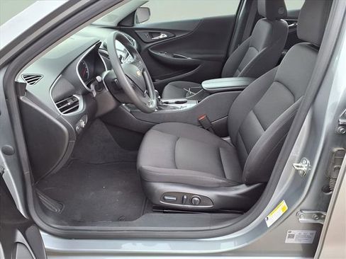 Used 2024 Chevrolet Malibu LT image 22