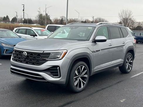 New 2026 Volkswagen Atlas SEL Premium R-Line AWD/4WD image 3