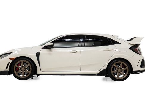 Used 2018 Honda Civic Type R image 6