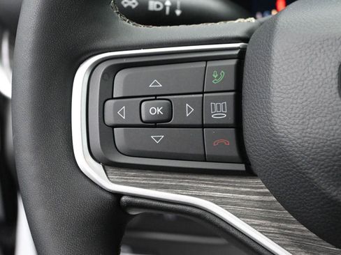 Used 2024 Jeep Wagoneer Series II image 25