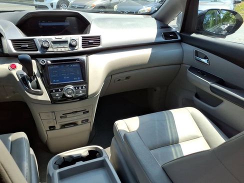 Used 2014 Honda Odyssey Touring image 14