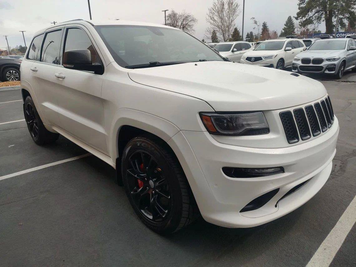Used 2015 Jeep Grand Cherokee SRT AWD/4WD image 7
