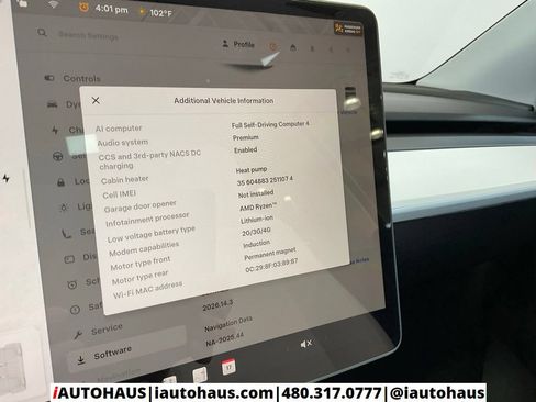 Used 2024 Tesla Model Y Long Range AWD/4WD image 33