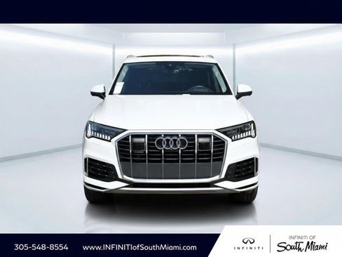 Used 2023 Audi Q7 3.0T Prestige w/ Prestige Package image 2