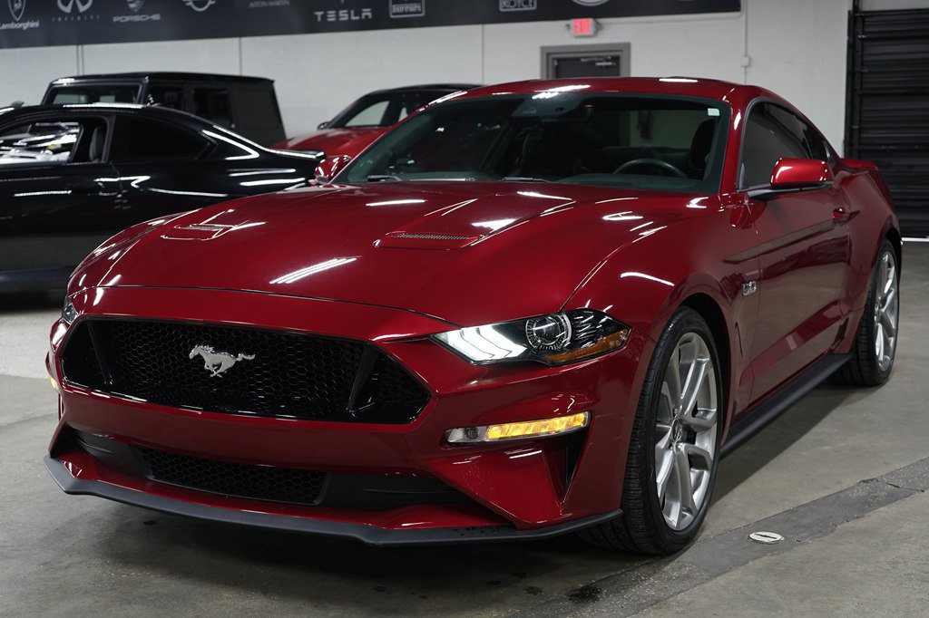 Used 2020 Ford Mustang GT Premium w/ Ford Safe & Smart Package RWD image 1