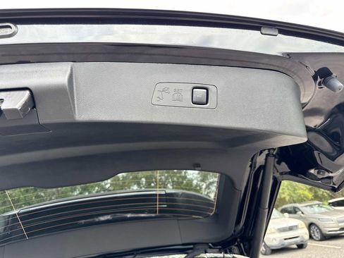 New 2025 Lincoln Corsair FWD w/ Equipment Group 101A image 12