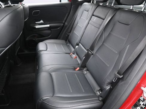 Used 2021 Mercedes-Benz GLA 45 AMG 4MATIC image 27