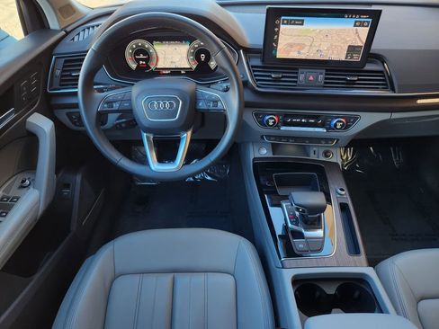 Used 2023 Audi Q5 2.0T Premium Plus image 24