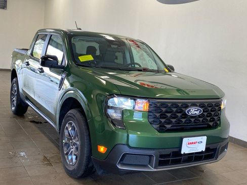 New 2025 Ford Maverick XLT w/ XLT Luxury Package image 2