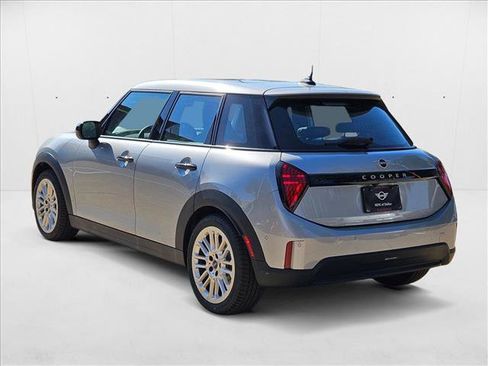 Used 2025 MINI Cooper S image 9