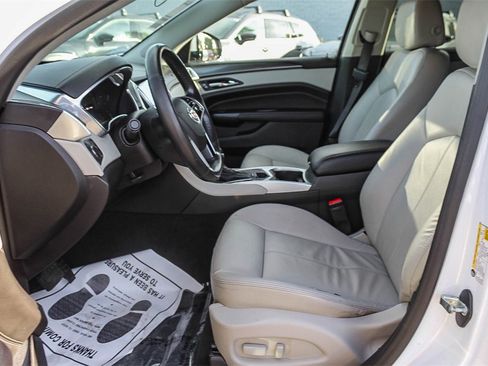 Used 2015 Cadillac SRX FWD image 17