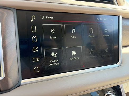 Used 2024 GMC Yukon XL Denali RWD image 21