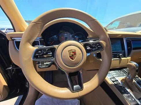 Used 2015 Porsche Macan S w/ Premium Package Plus AWD/4WD image 10
