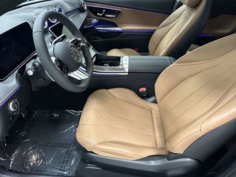 New 2026 Mercedes-Benz CLE 300 4MATIC Coupe image 9