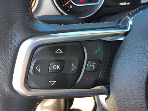 Used 2023 Jeep Gladiator Mojave w/ LED Lighting Group AWD/4WD image 21