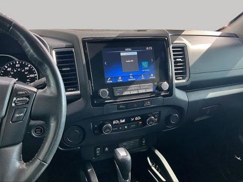 Certified 2024 Nissan Frontier SL RWD image 7