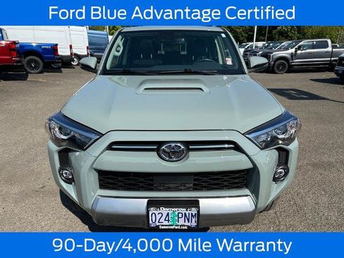 Used 2023 Toyota 4Runner TRD Off-Road Premium w/ Moonroof Package AWD/4WD image 11