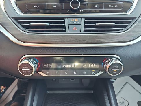 New 2026 Nissan Altima 2.5 SV w/ SV Special Edition Package FWD image 28