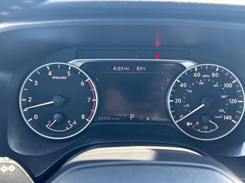 Used 2025 Nissan Rogue SV FWD image 42