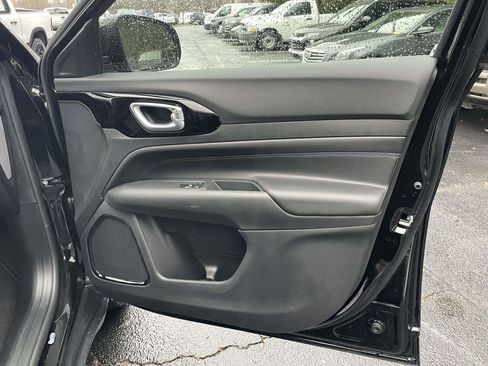 New 2026 Jeep Compass Latitude AWD/4WD image 17