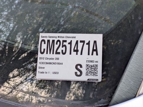 Used 2012 Chrysler 200 LX image 8