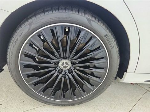 Used 2024 Mercedes-Benz E 450 4MATIC Sedan w/ Airmatic Package image 63