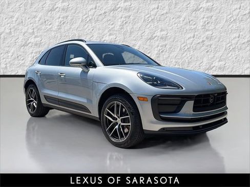 Used 2026 Porsche Macan Turbo AWD/4WD image 1