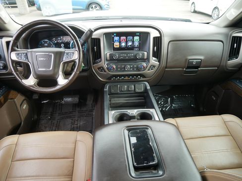 Used 2019 GMC Sierra 2500 Denali w/ Duramax Plus Package image 19