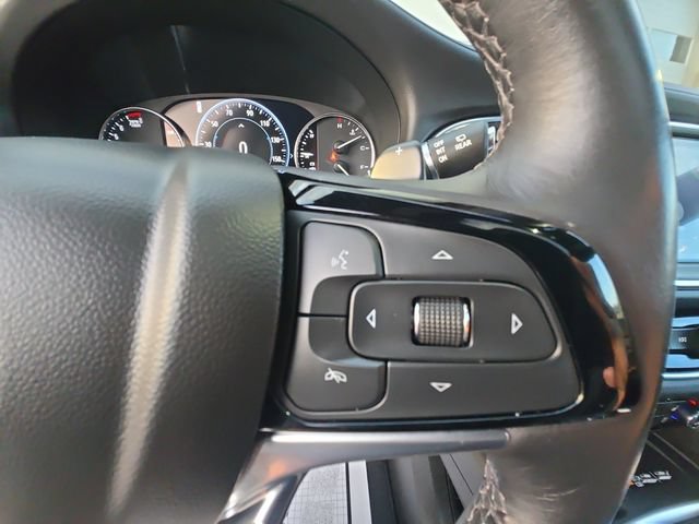 Used 2023 Buick Enclave Avenir w/ Avenir Technology Package AWD/4WD image 19