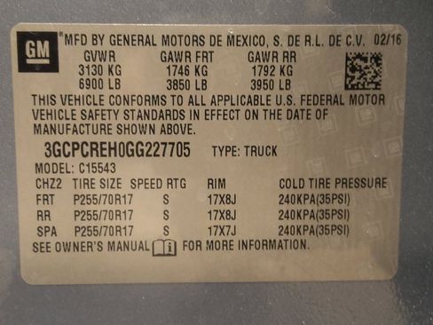 Used 2016 Chevrolet Silverado 1500 LT w/ All Star Edition image 33